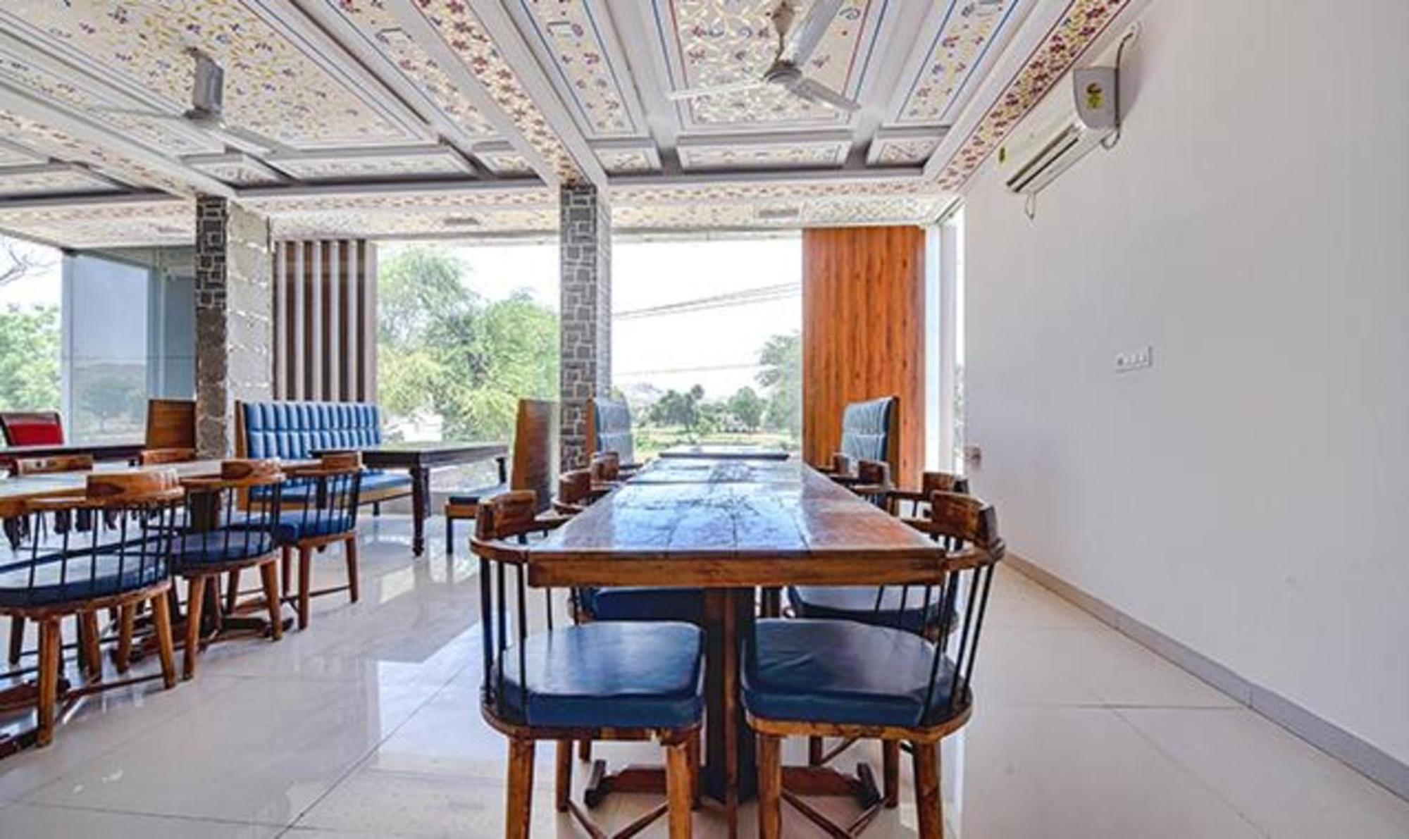 Fabhotel Ranbanka Ουνταϊπούρ Εξωτερικό φωτογραφία