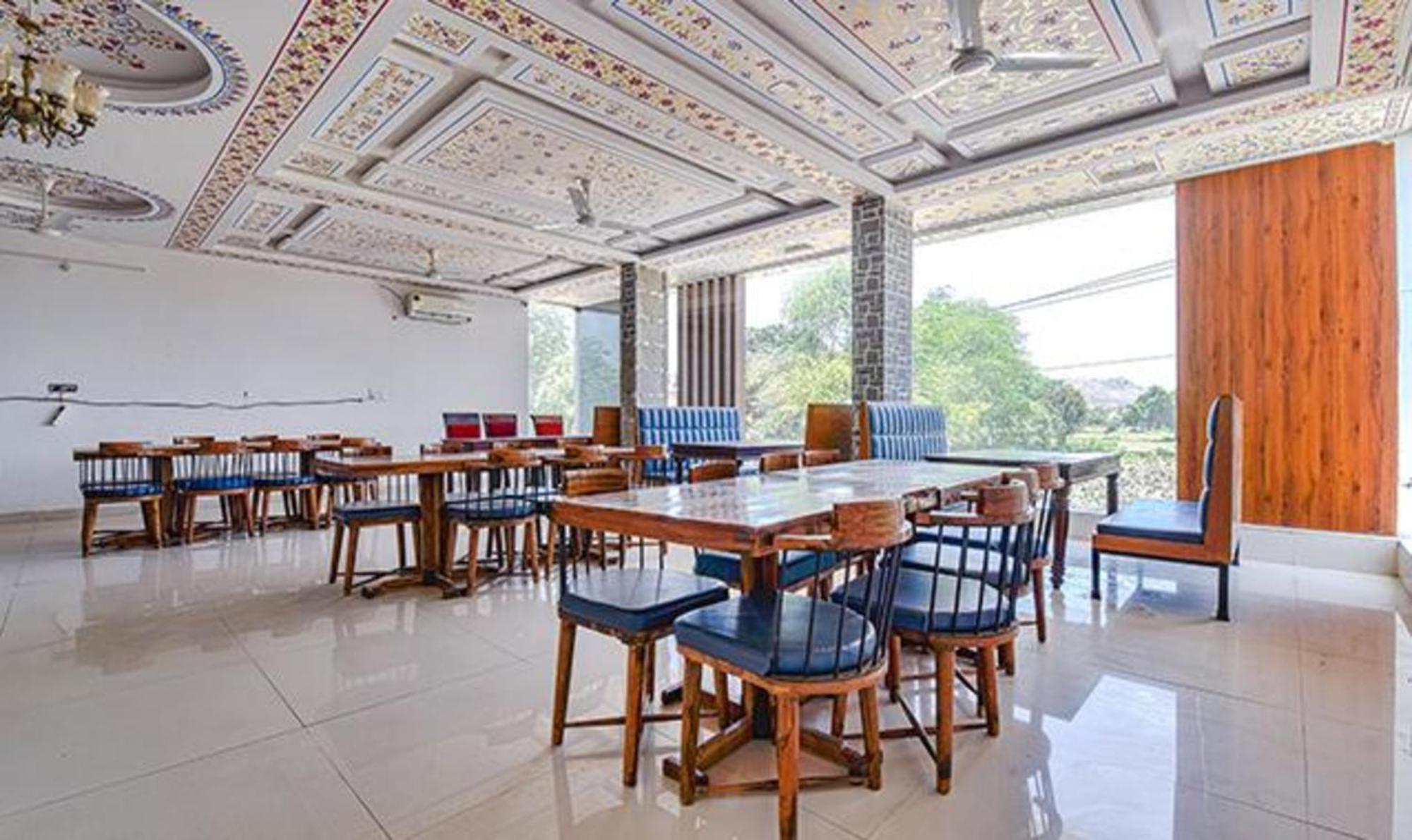 Fabhotel Ranbanka Ουνταϊπούρ Εξωτερικό φωτογραφία