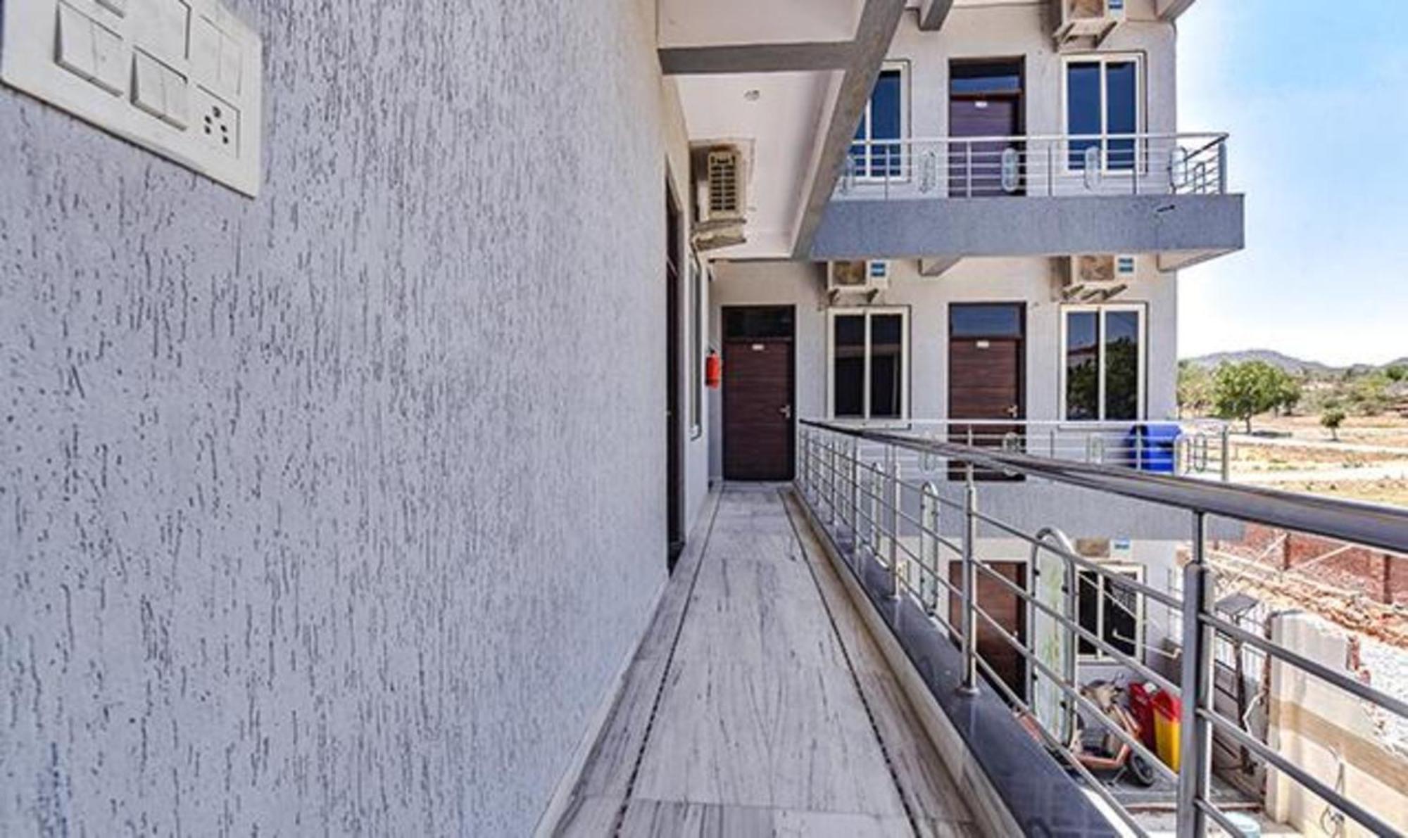 Fabhotel Ranbanka Ουνταϊπούρ Εξωτερικό φωτογραφία